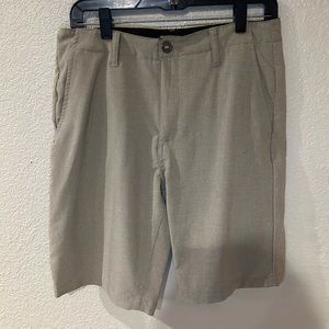 Volcom Surf & Turf Tan Shorts Size 30